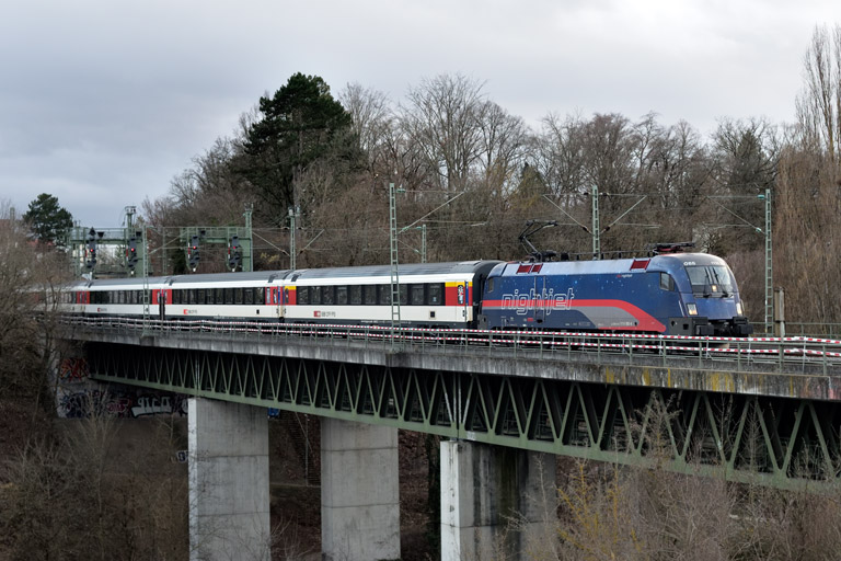 &Ouml;BB 1116 195 mit IC 186 bei km 14,6 (Februar 2022)