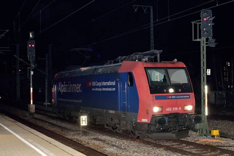 482 018 bei km 15,6 (M&auml;rz 2022)