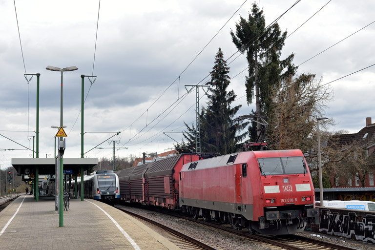 152 018 mit EZ 52090 bei km 16,8 (M&auml;rz 2023)
