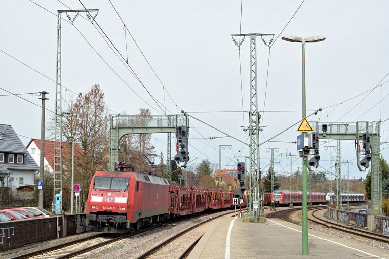 152 049 mit EZ 52089 bei km 16,6 (M&auml;rz 2023)