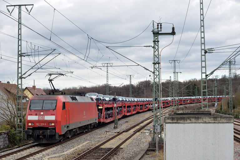 152 129 mit GAG 47821 bei km 16,8 (M&auml;rz 2023)