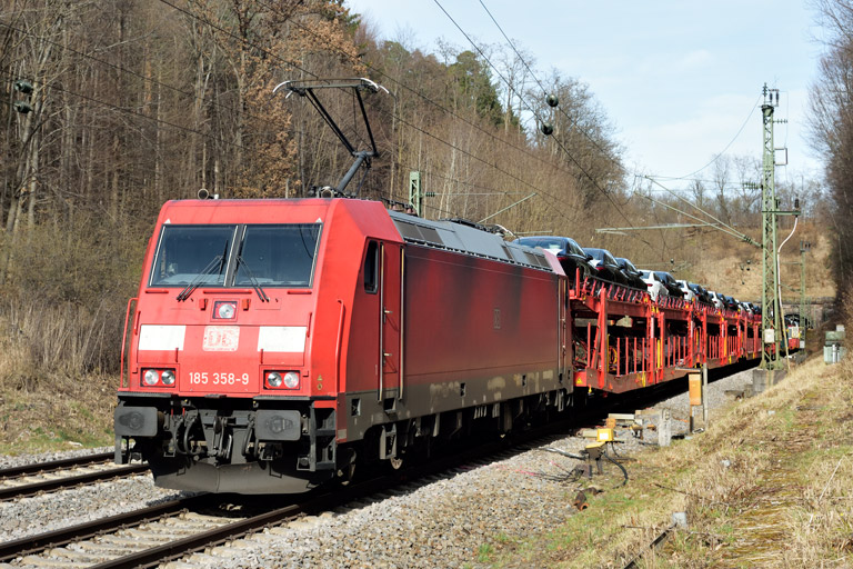 185 358 mit GAG 47821 bei km 18,0 (M&auml;rz 2023)