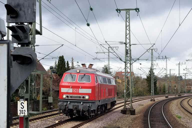 218 835 bei km 16,6 (November 2023)