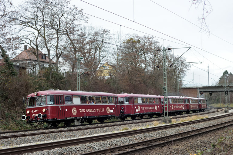 998 554, 998 081, 798 081, 998 417 und 798 469 bei km 14,6 (Dezember 2023)