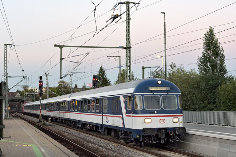 Regionalexpre&szlig; DPN 89586 bei km 15,4 (September 2023)