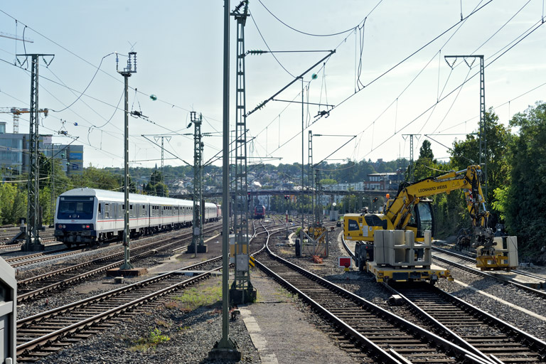 Zweiwegebagger bei km 15,6 (September 2023)