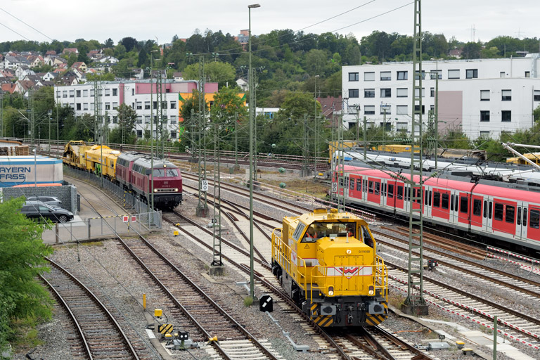 1277 805, 215 018 und 215 025 bei km 16,0 (September 2024)