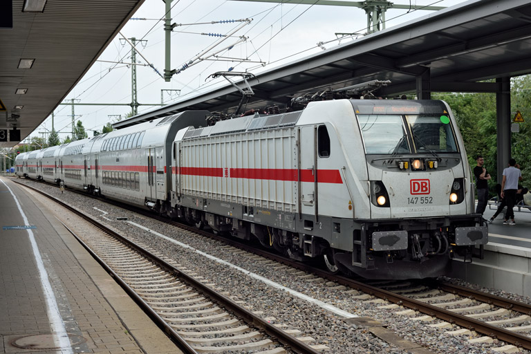 147 577 mit IC 2383 bei km 15,6 (Juli 2024)