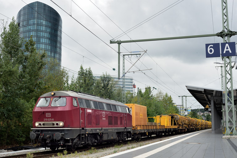 215 025 bei km 15,6 (September 2024)