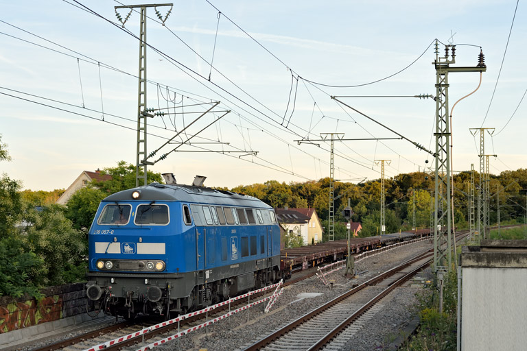 218 057 (ex-DB 218 462) mit DGS 52762 bei km 16,8 (August 2024)