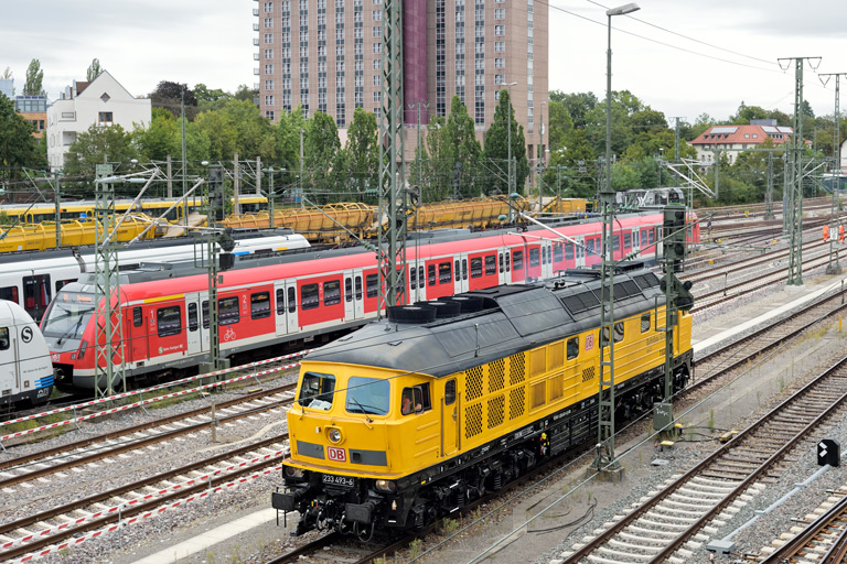 233 493 bei km 15,8 (September 2024)