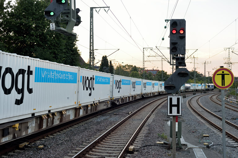 264 003 bei km 16,6 (August 2024)