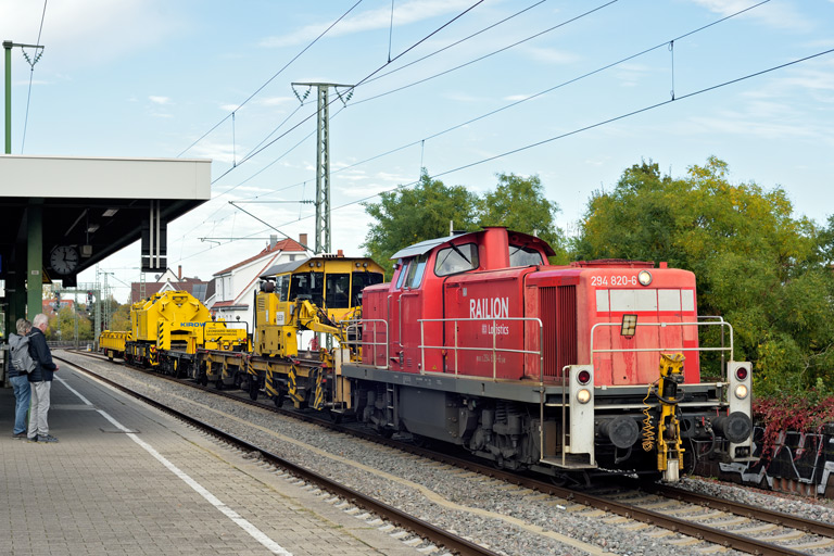294 820 bei km 16,8 (Oktober 2024)