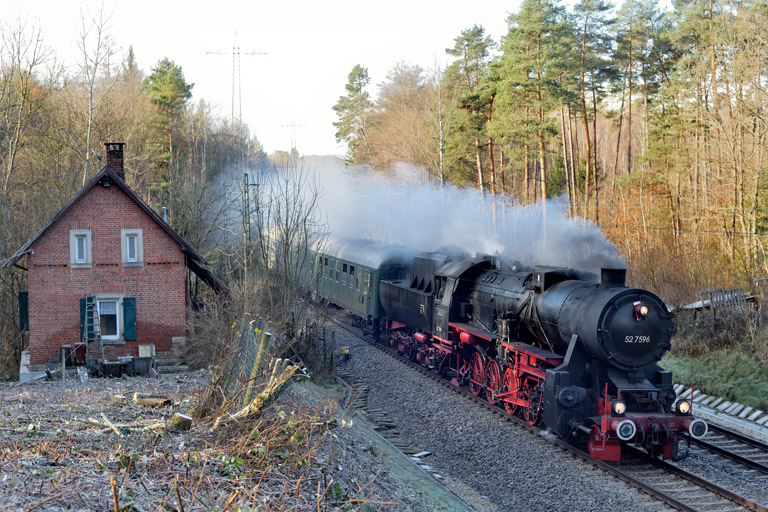 52 7596 bei Stuttgart-Rohr (Dezember 2024)
