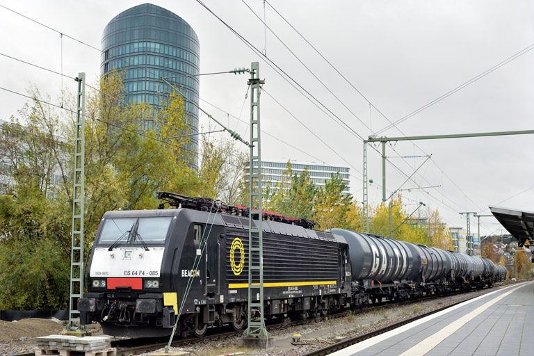 ES 64 F4-085 bei km 15,6 (November 2024)