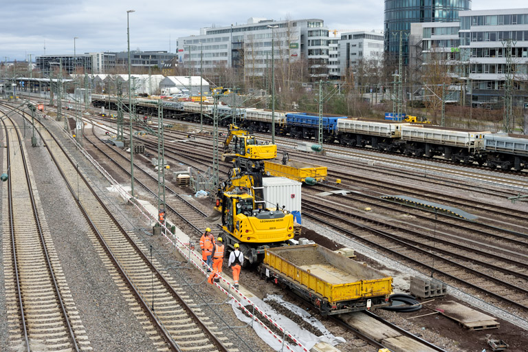 Gleis- und Weichenerneuerung bei km 15,8 (Februar 2024)