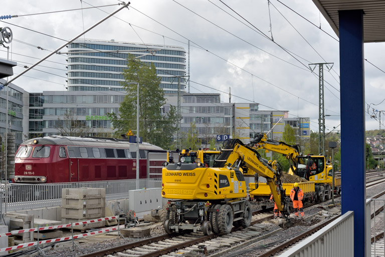 Gleis- und Weichenerneuerung bei km 15,60 (April 2024)