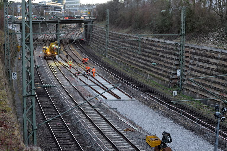 Gleis- und Weichenerneuerung bei km 15,0 (Januar 2024)