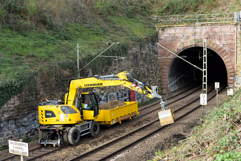 Gleis- und Weichensanierung bei km 9,2 (M&auml;rz 2024)