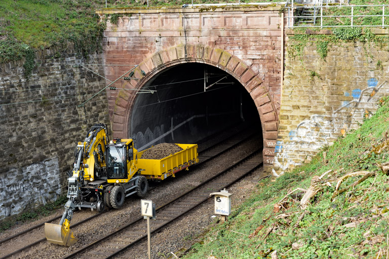Gleis- und Weichensanierung bei km 9,2 (M&auml;rz 2024)