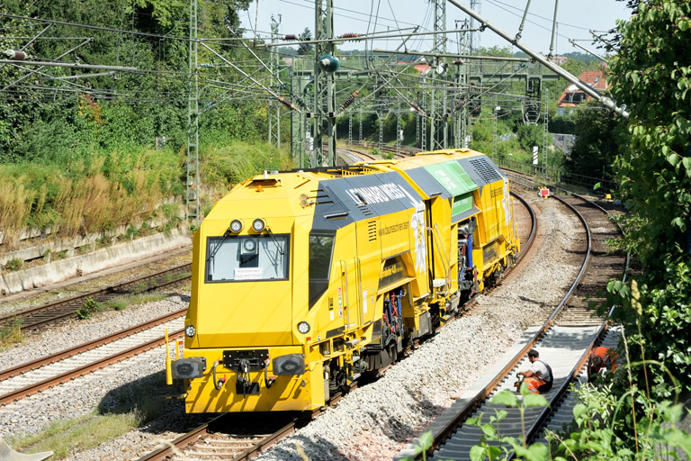 Stopfmaschinenzug bei km 14,8 (Juli 2024)