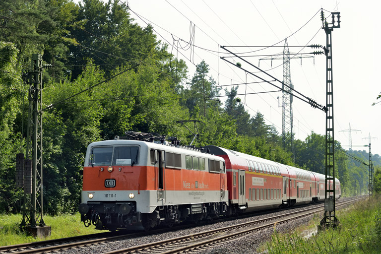111 111 mit RE 19924 bei km 18,2 (August 2025)