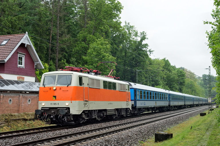 111 185 bei km 18,2 (Mai 2025)