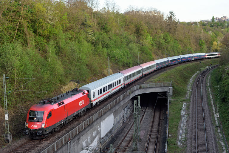 &Ouml;BB 1116 174 mit NJ 471 bei km 13,8 (April 2025)