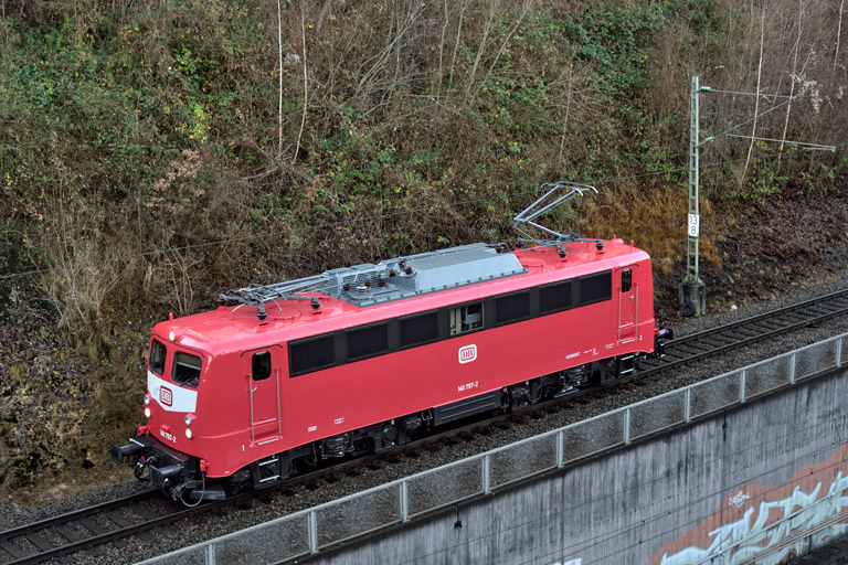 140 797 bei km 13,8 (Dezember 2025)