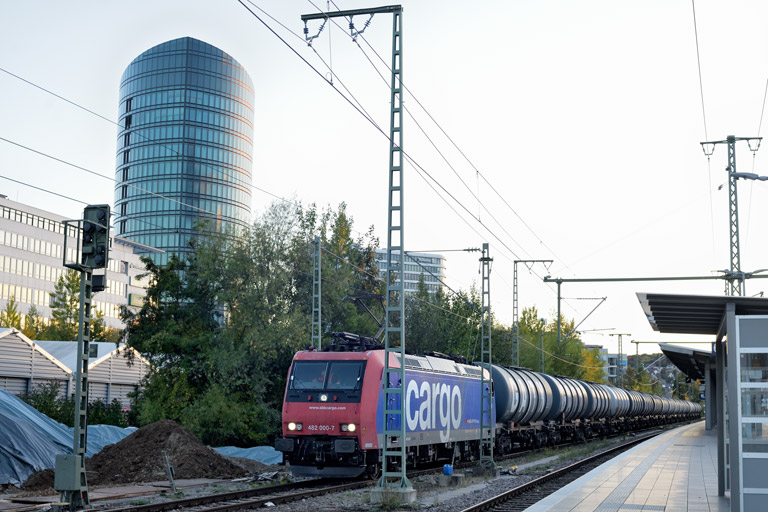 482 000 bei km 15,6 (Oktober 2025)