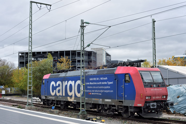 482 009 bei km 15,6 (Oktober 2025)