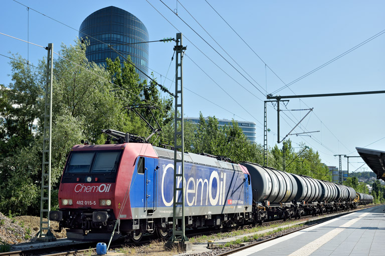 482 015 bei km 15,6 (Juni 2025)