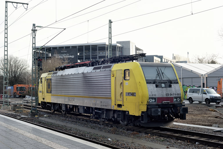 ES 64 F4-093 bei km 15,6 (Februar 2025)