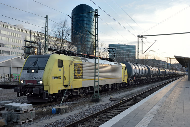 ES 64 F4-093 bei km 15,6 (Februar 2025)