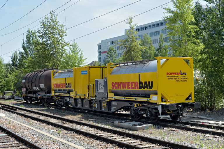 Baulogistikwagen bei km 15,8 (Juni 2025)