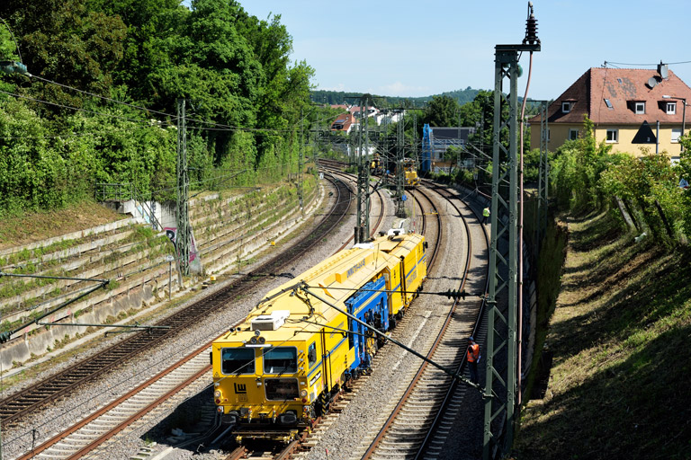 Stopfmaschinenzug bei km 14,8 (Mai 2025)