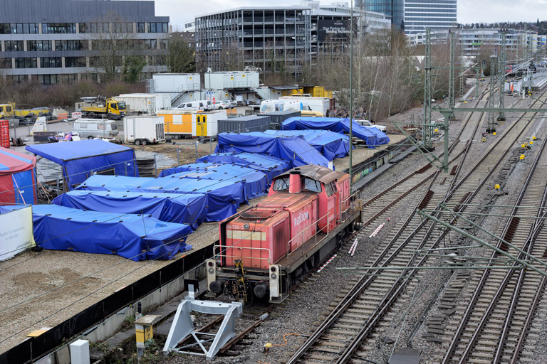 294 756 bei km 15,4 (Februar 2026)