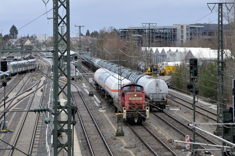 294 825 bei km 15,8 (Februar 2026)