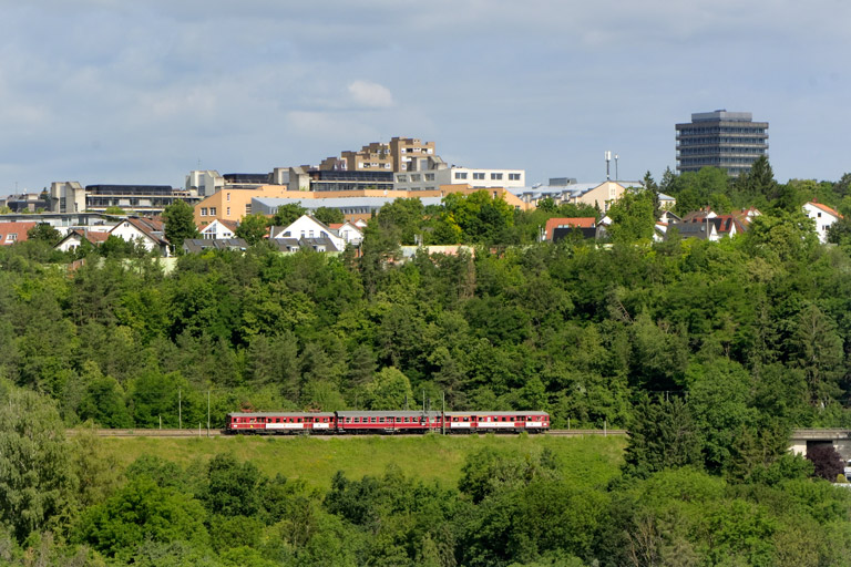 465 005 als RE 74310 bei km 13,2 (Juni 2026)
