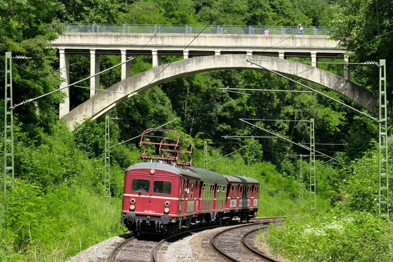465 005 als RE 74318 bei km 10,8 (Juni 2026)