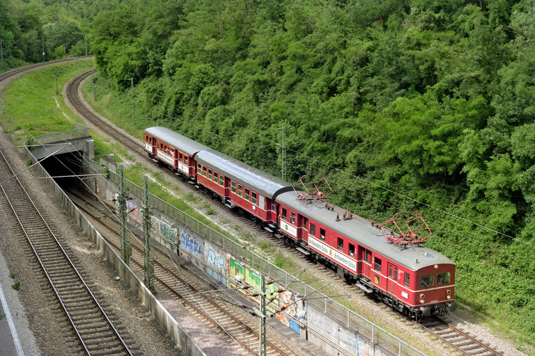 465 005 als RE 74320 bei km 13,8 (Juni 2026)