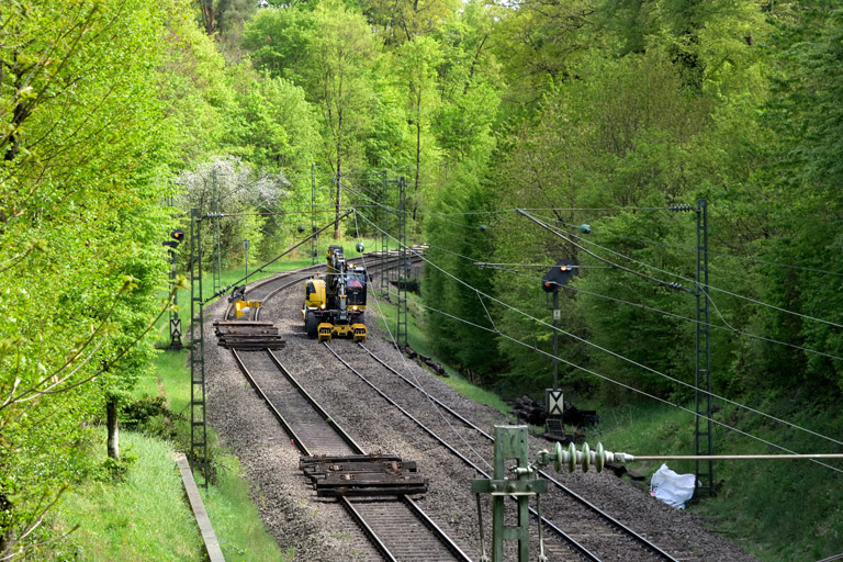 Zweiwegefahrzeug bei km 11,8 (April 2026)